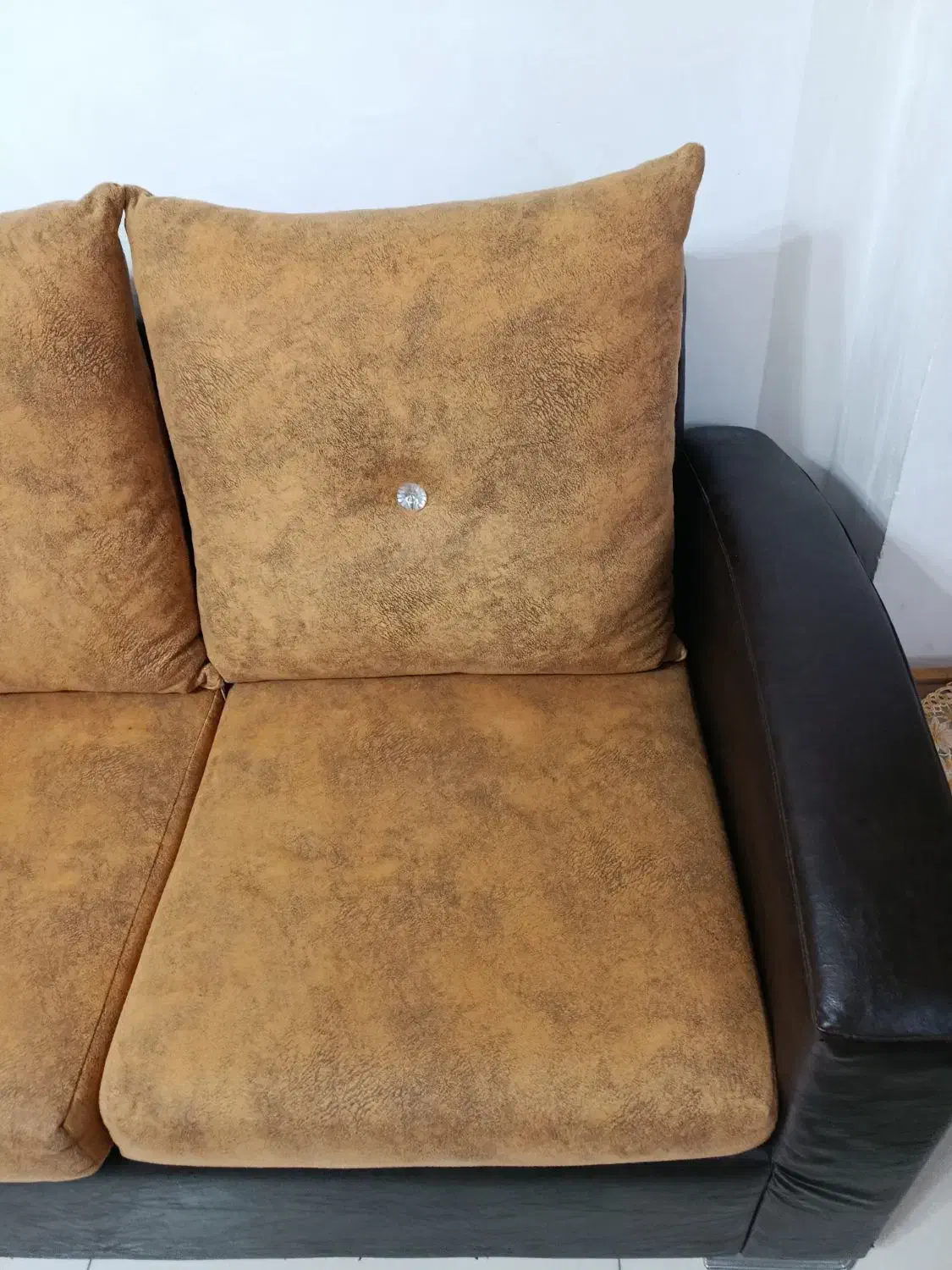 کاناپه|مبلمان خانگی و میز عسلی|خشکبیجار, |دیوار