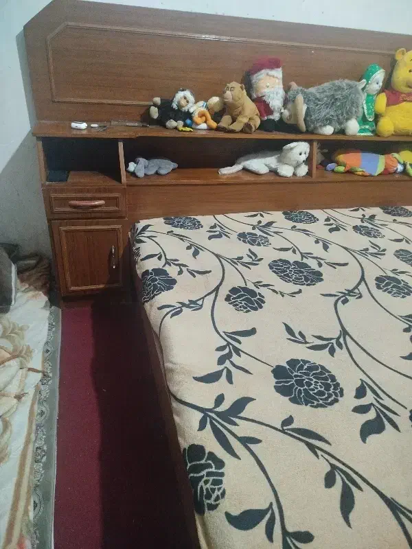 تختخواب دونفره|تشک تختخواب|بندر دیر, |دیوار