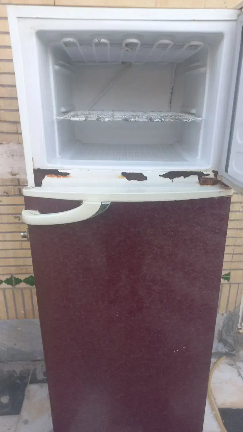 یک عددیخچال بفروش میرسد|یخچال و فریزر|شیراز, فرهنگ شهر|دیوار