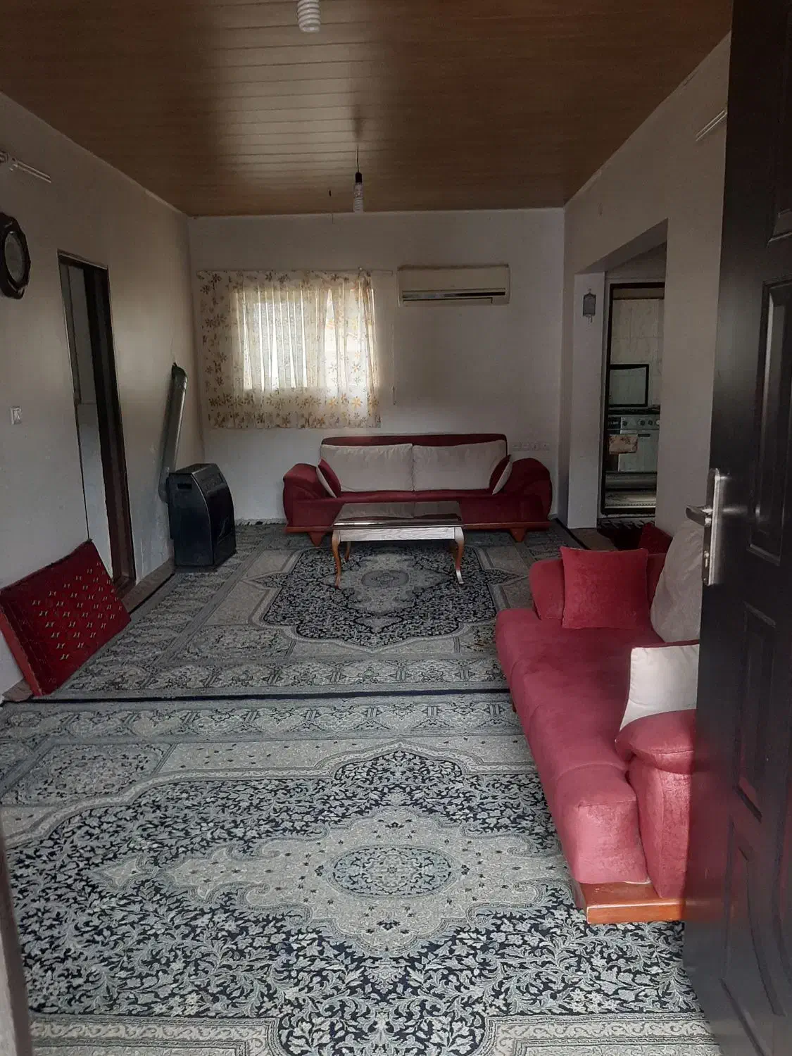 اجاره ویلا شیک و تر تمییز در مرکز شهر رامسر|اجارهٔ کوتاه‌مدت ویلا و باغ|رامسر, |دیوار