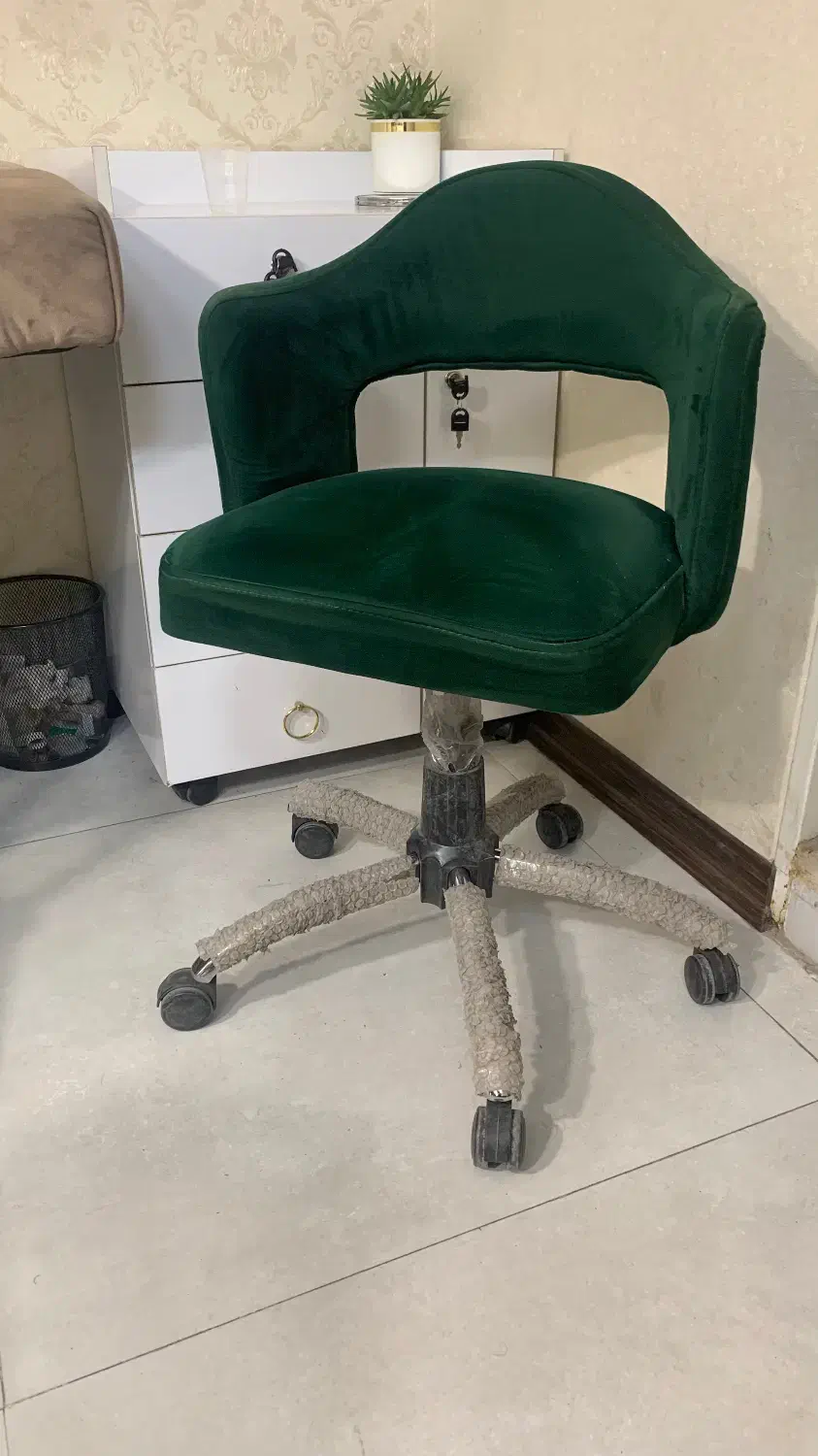 فروش فوری|آرایشگاه و سالنهای زیبایی|تهران, گلچین|دیوار