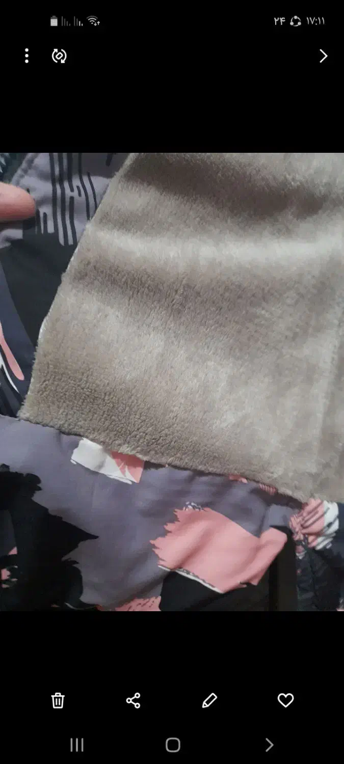 کاپشن در حد نو|لباس|شاهین‌شهر, خانه کارگر|دیوار