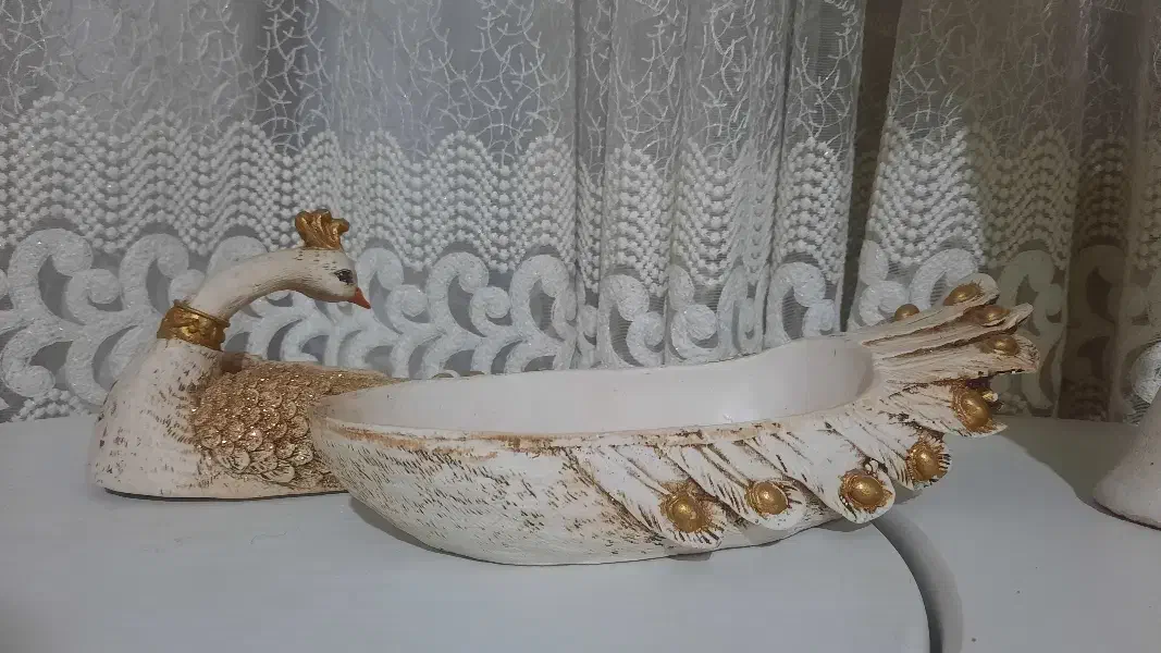شکلات خوری و گلدان طرح طاووس|صنایع دستی و سایر لوازم تزئینی|شیراز, کوشک میدان|دیوار