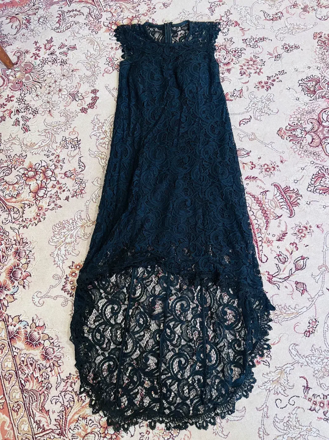 لباس مجلسی|لباس|آستانه اشرفیه, |دیوار