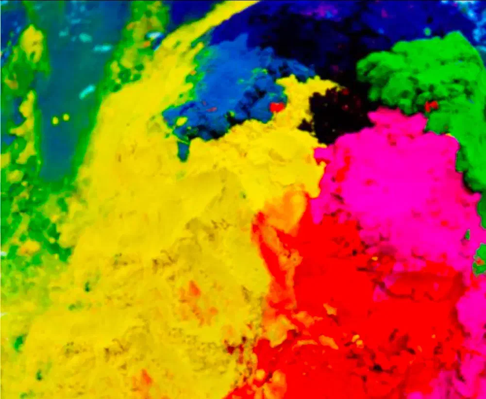 فروش عمده رنگ پودری حلال آب و روغن باکیفیت|عمده‌فروشی|مشهد, بهاران|دیوار