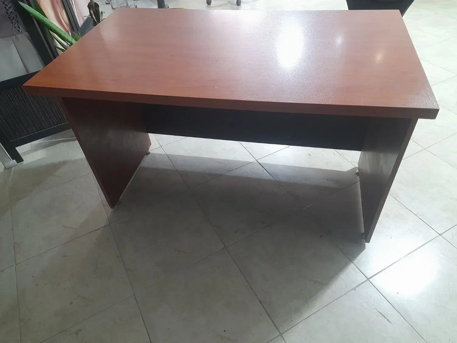 سینک سرشور میز مدیریت صندلی|آرایشگاه و سالن‌های زیبایی|پرند, فاز ۵|دیوار