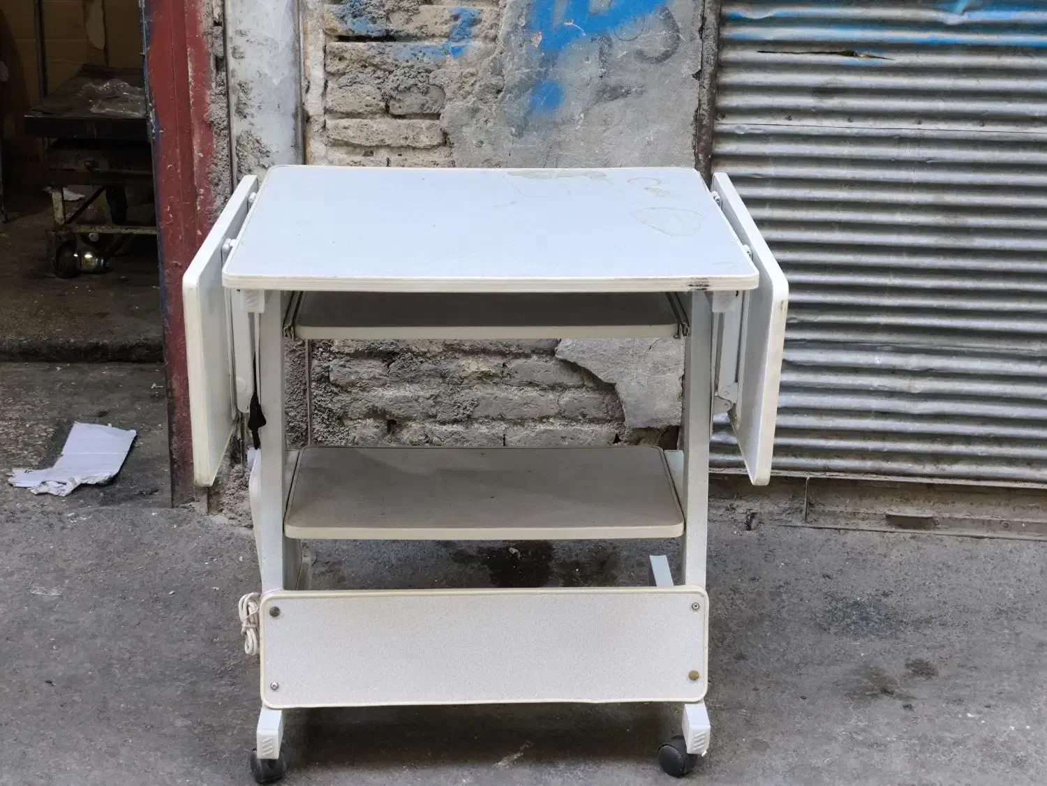 میز تحریر و کامپیوتر|میز تحریر و کامپیوتر|کرمانشاه, |دیوار