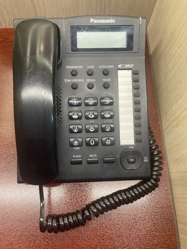 فروش خط تلفن ثابت رند پشت سر هم|تلفن رومیزی|شیراز, فلکه گاز|دیوار