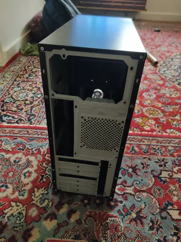 قاب کیس گرین|قطعات و لوازم جانبی رایانه|پاکدشت, پاکدشت (مامازند)|دیوار