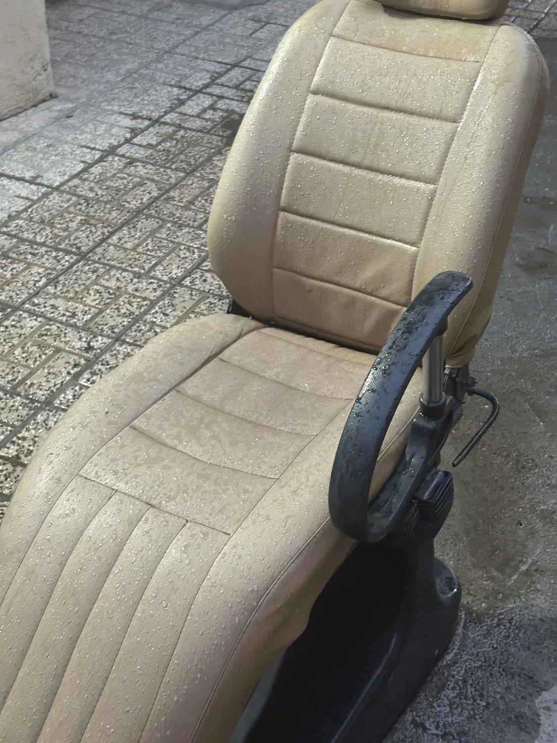 صندلی اصلاح ۲۵۰۰|صندلی و نیمکت|ارومیه, |دیوار