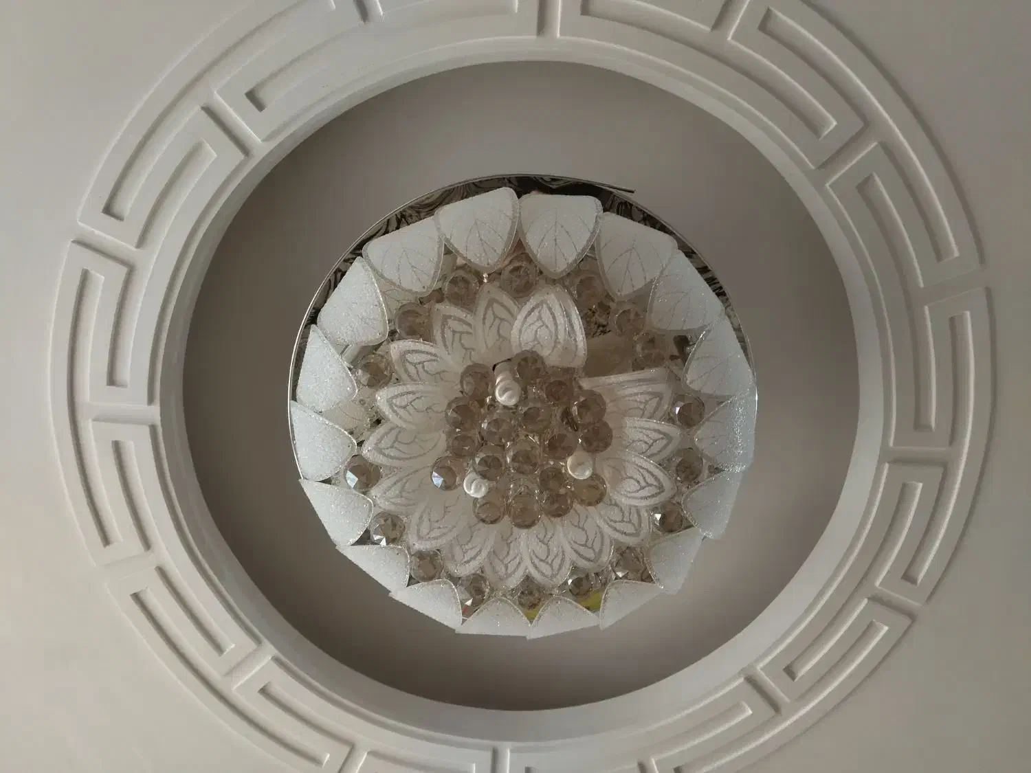 لوستر|لوستر و چراغ آویز|خرم‌آباد, |دیوار