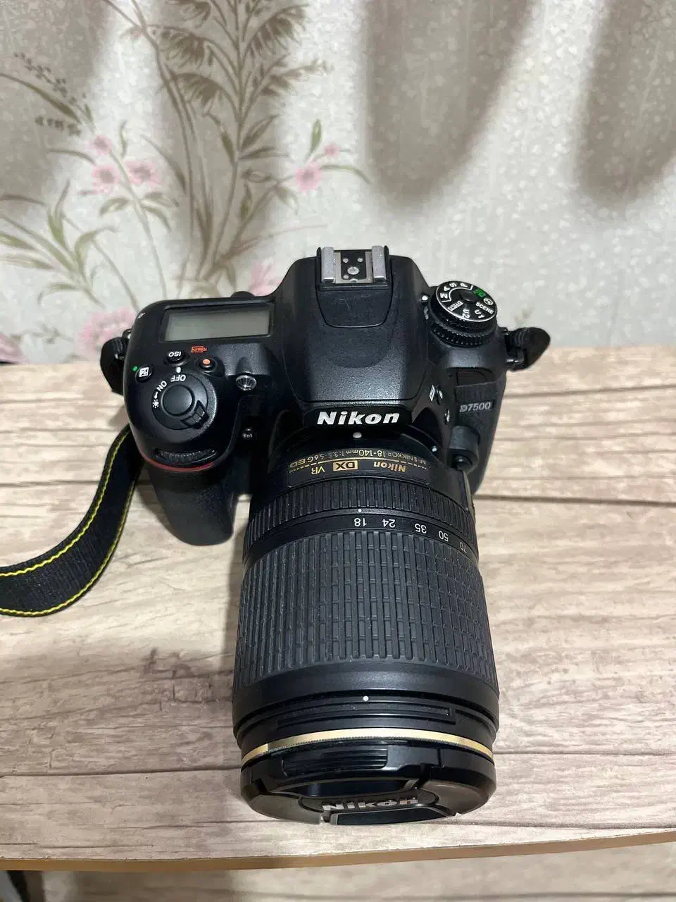 دوربین Nikon D7500 مناسب دانشجوهای عکاسی|دوربین عکاسی و فیلم‌برداری|کرج, فاز ۲ مهرشهر|دیوار