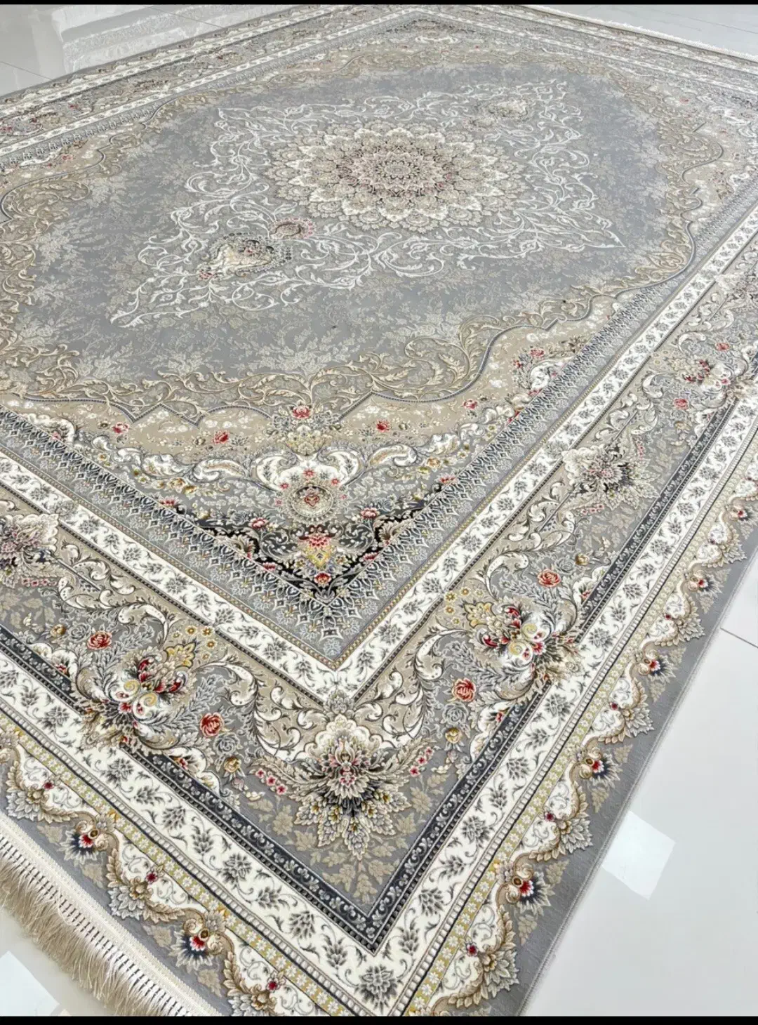 فرش ۱۵۰۰ شانه ۹ متری|فرش|زاهدان, |دیوار