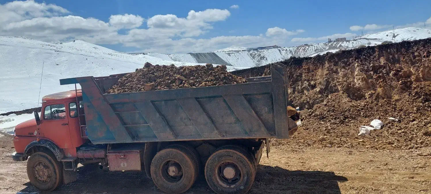 نیازمند راننده پایه یک هستم|استخدام حمل و نقل|خاروانا, |دیوار