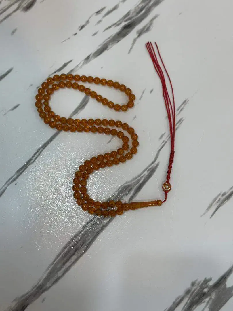 تسبح کهربا|کلکسیون اشیاء عتیقه|مریوان, |دیوار