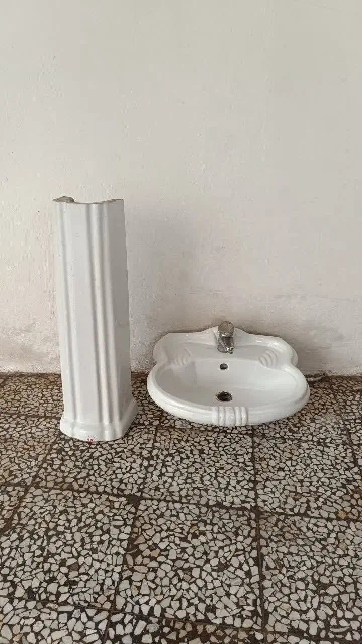 سرویس روشویی به همراه شیر|لوازم سرویس بهداشتی|رودسر, |دیوار