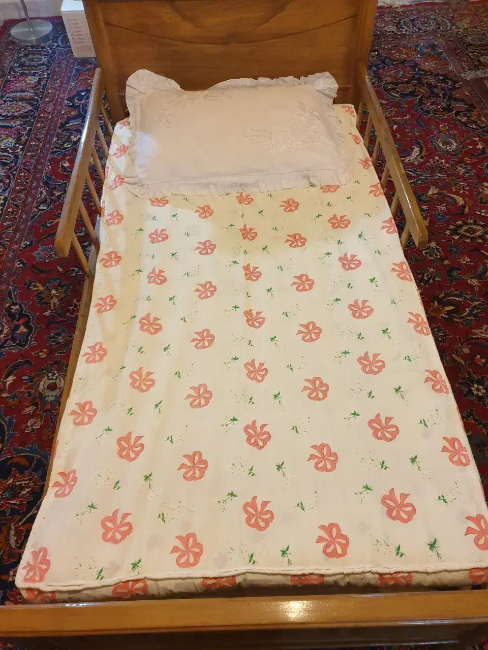 تخت چوبی|تخت و سرویس خواب|مشهد, کوه سنگی|دیوار