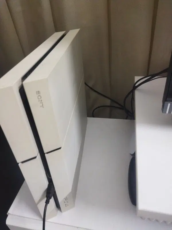 ps4fat|کنسول، بازی ویدئویی و آنلاین|قدس, شهر‌قدس|دیوار