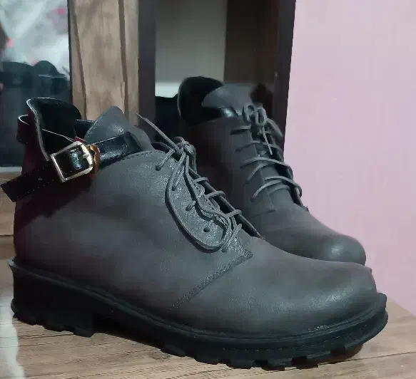 کفش زنانه|کیف، کفش، کمربند|اردبیل, |دیوار