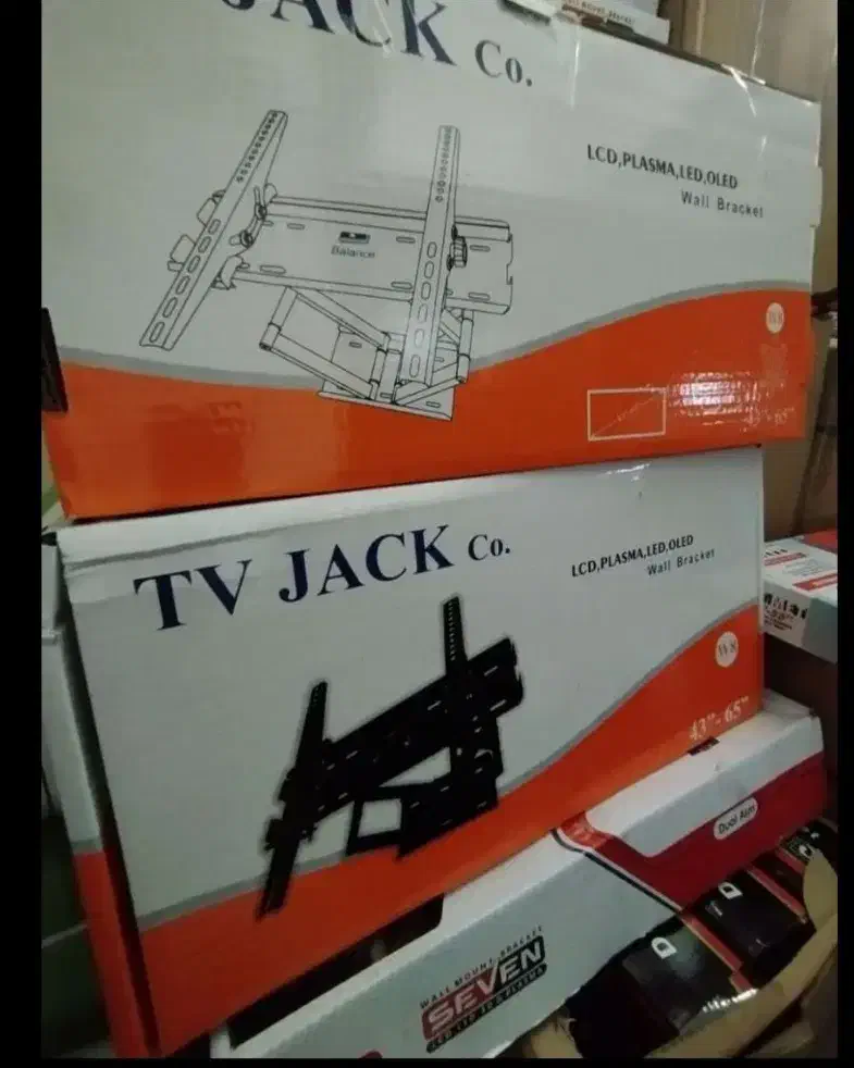 نصاب آنتن نصب پایه دیواری تلویزیون براکت محافظ|تلویزیون و پروژکتور|قم, زنبیل آباد|دیوار