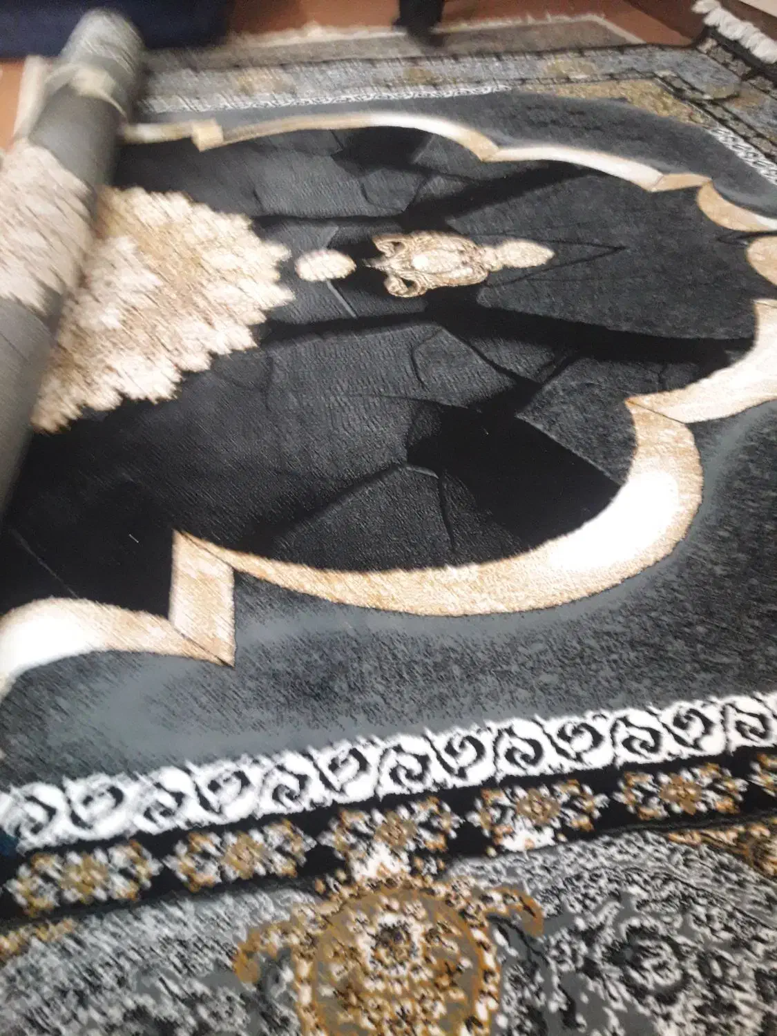 فرش فروشی|فرش|لنجان, |دیوار