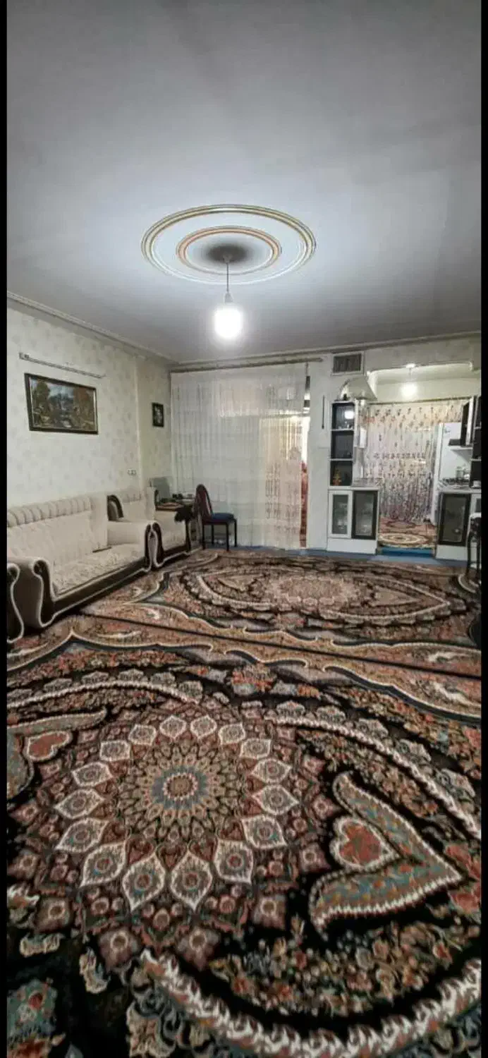 فروش آپارتمان ۶۵ متری فلکه دوم بهارستان یک|فروش آپارتمان|گلستان (تهران), |دیوار