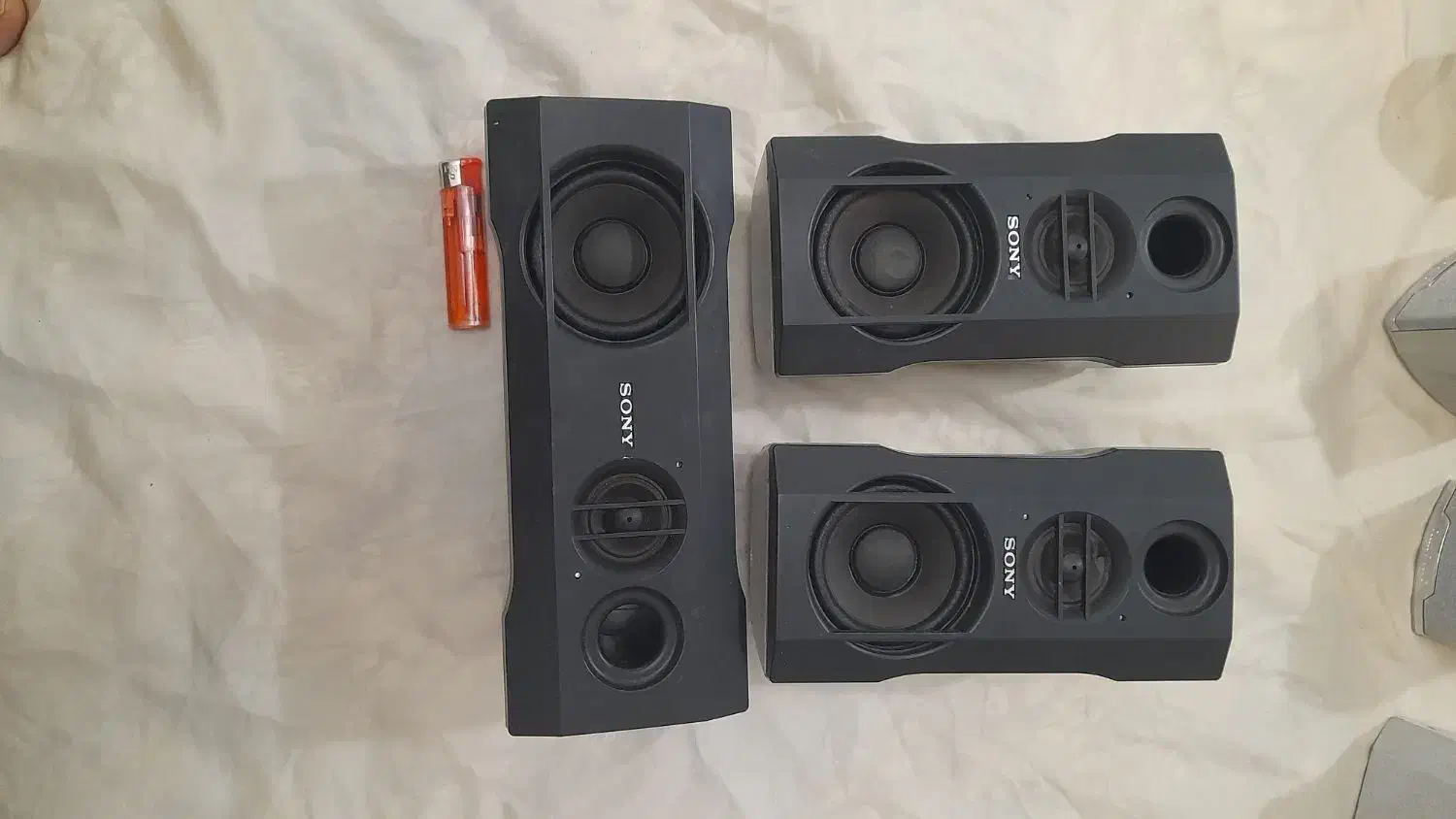 تعدادی باند و اسپیکر همه باهم|سیستم صوتی خانگی|قرچک, پارس سرام|دیوار