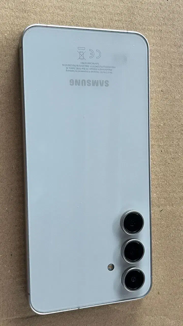 s24fe فروشی|موبایل|شیراز, شهرک رضوان|دیوار