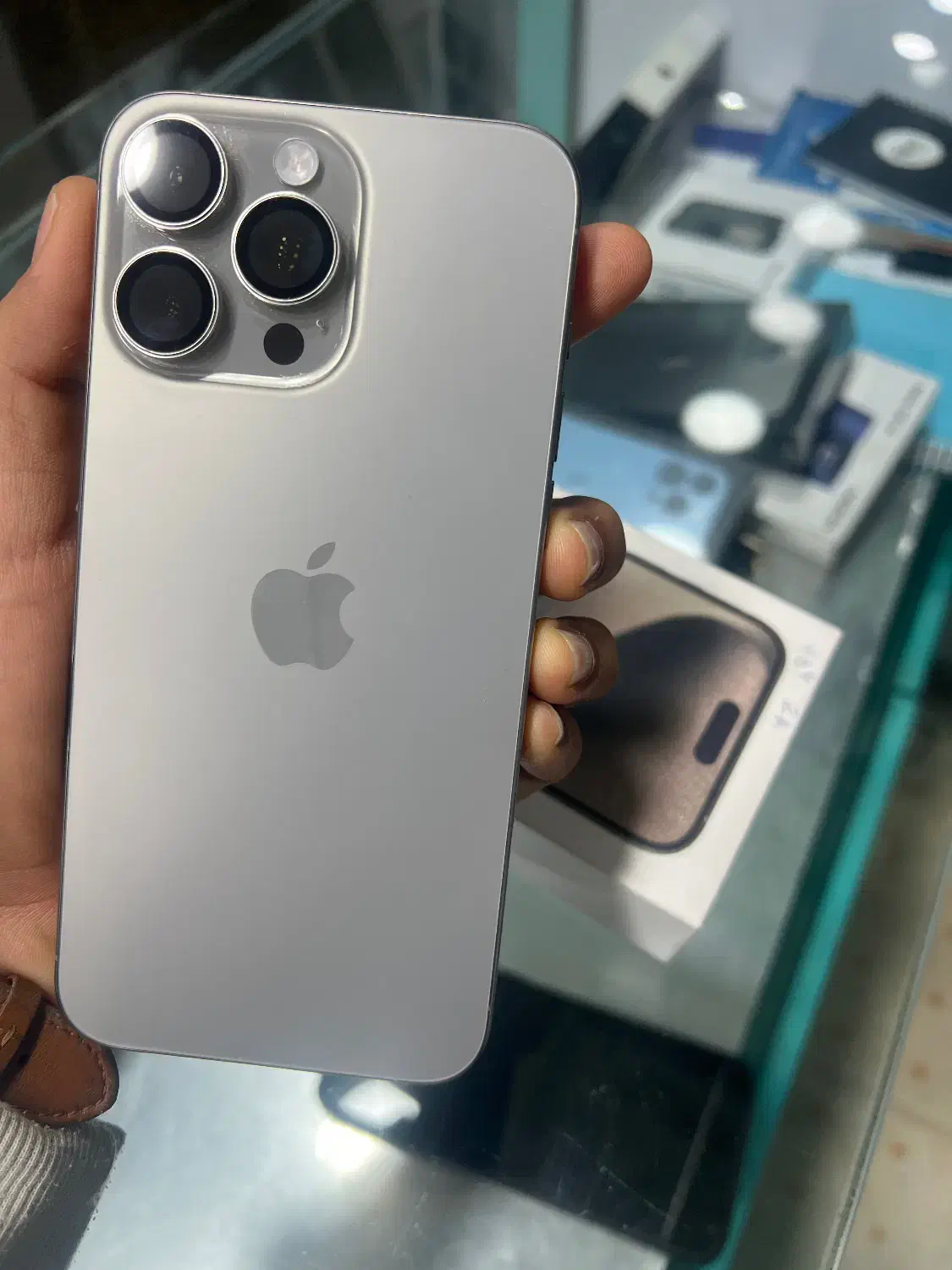 15promax|موبایل|میناب, |دیوار