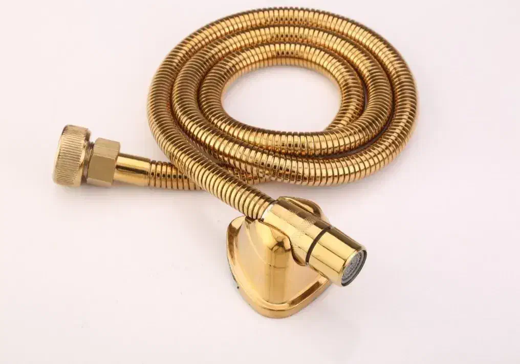 مجموعه ۶ تیکه شیرآلات بامبو طلایی|مصالح و تجهیزات ساختمان|پاکدشت, خاتون آباد|دیوار