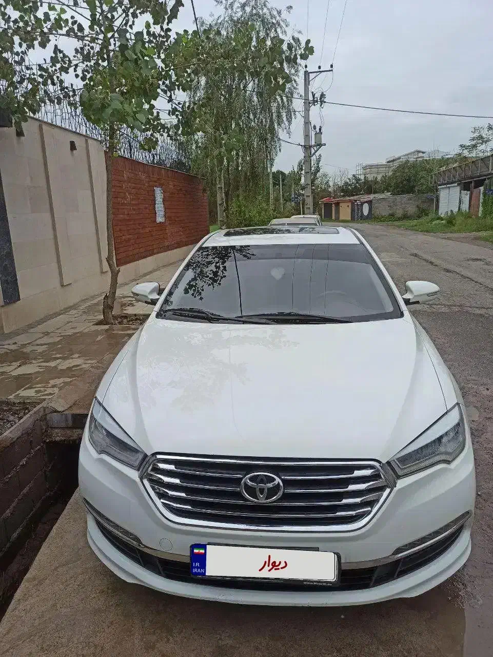 فروش فوری|خودرو سواری و وانت|رشت, معلم|دیوار