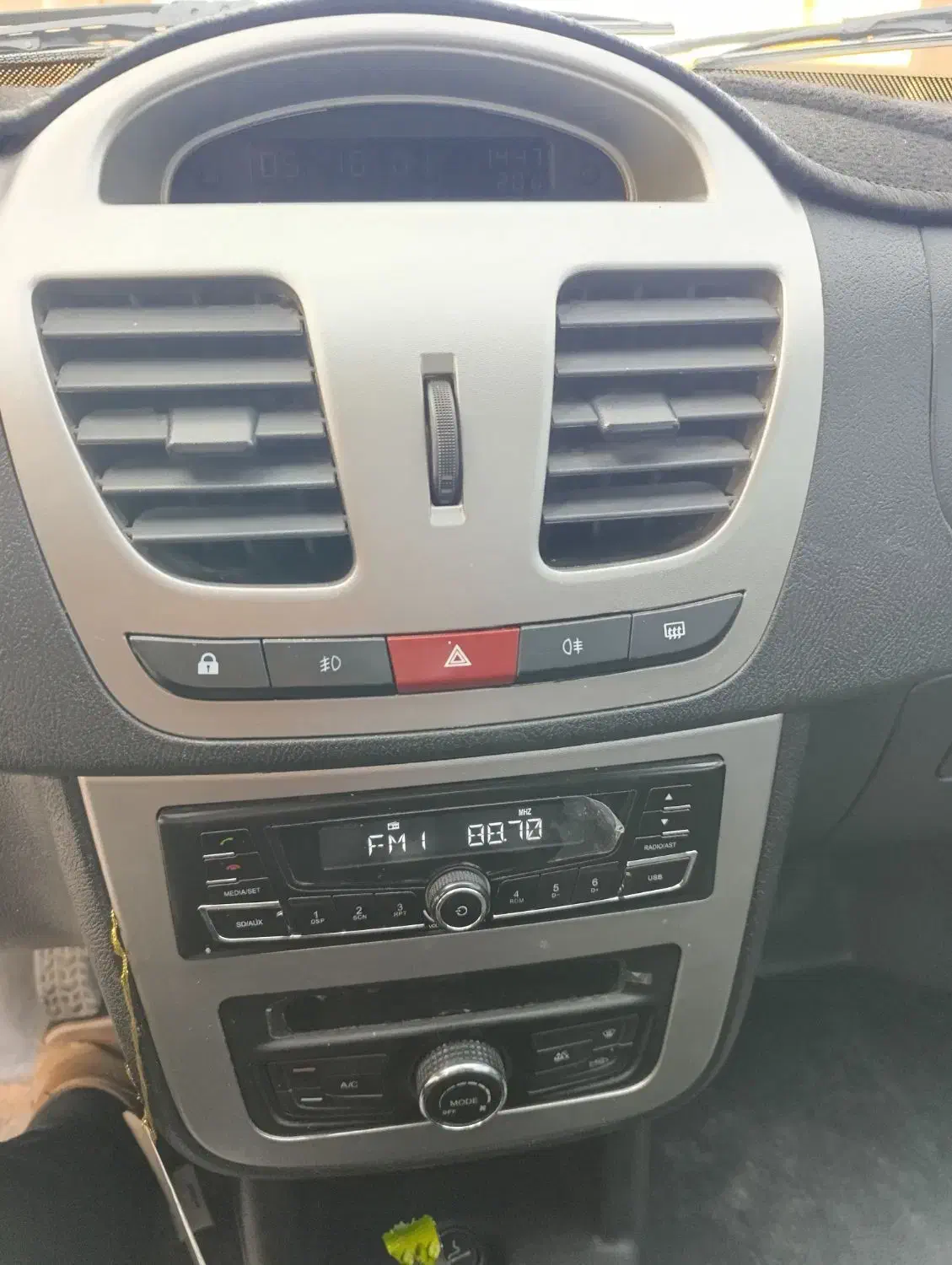 کوییک 1401|خودرو سواری و وانت|دهلران, |دیوار