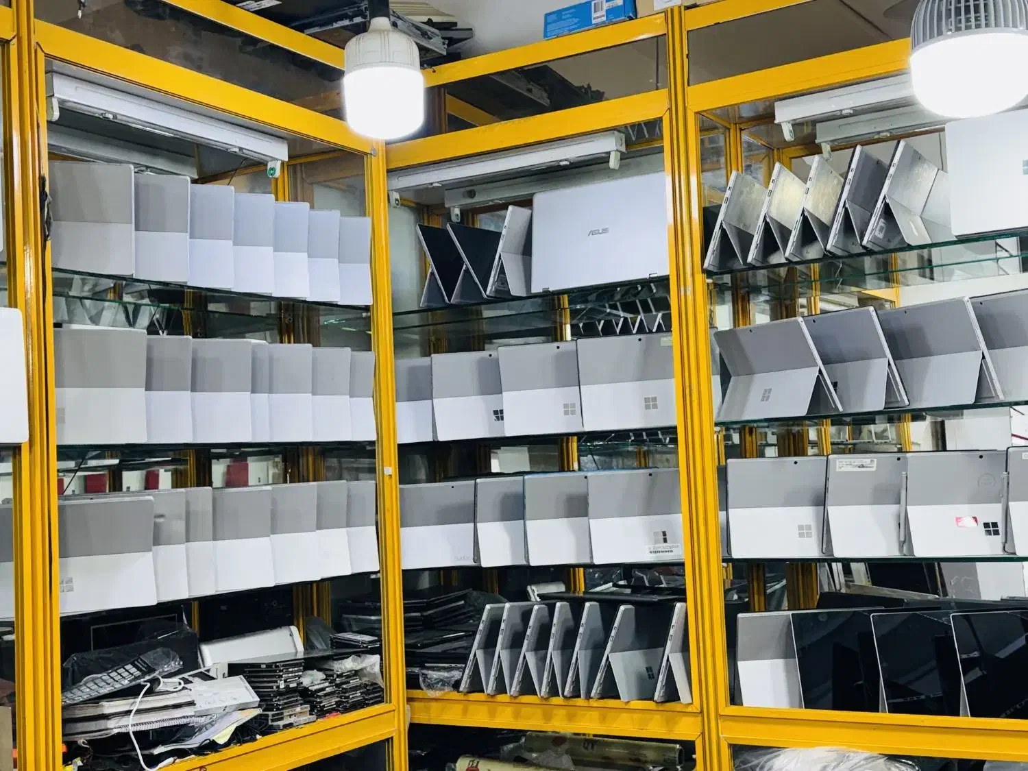 سرفیس|رایانه همراه|زاهدان, |دیوار