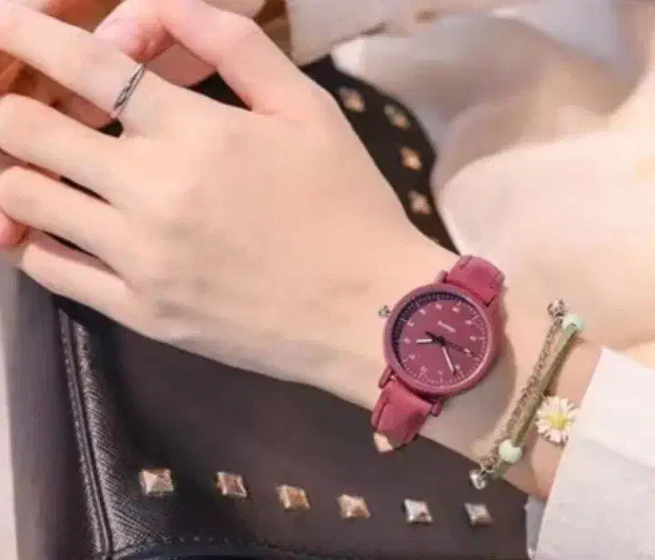 ساعت مچی زیبا|ساعت|تهران, تهرانسر مرکزی|دیوار