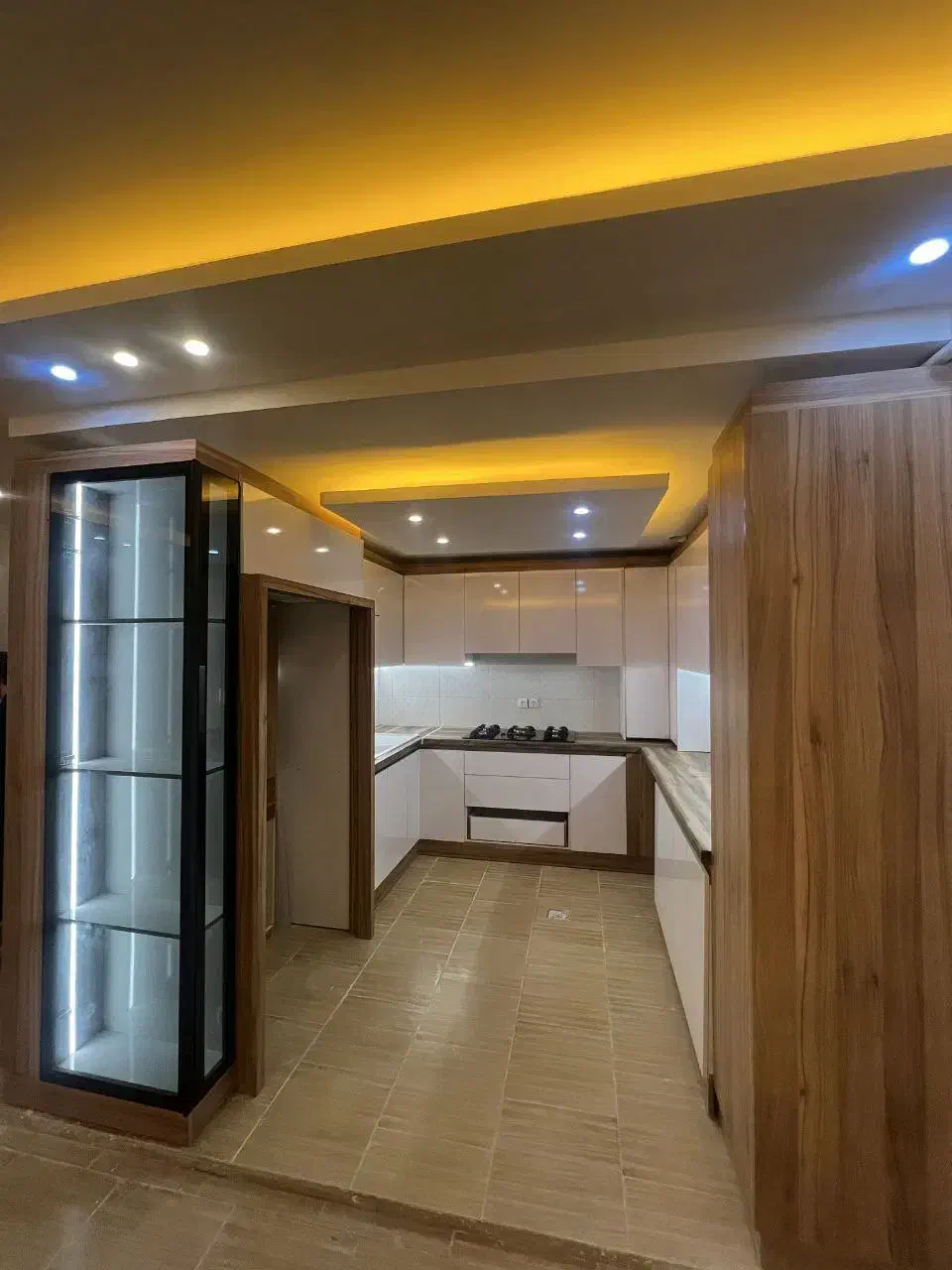 فول کلیدنخورده آسانسور نوساز دسترسی به امکانات|فروش آپارتمان|هشتگرد, شهرک پامچال|دیوار