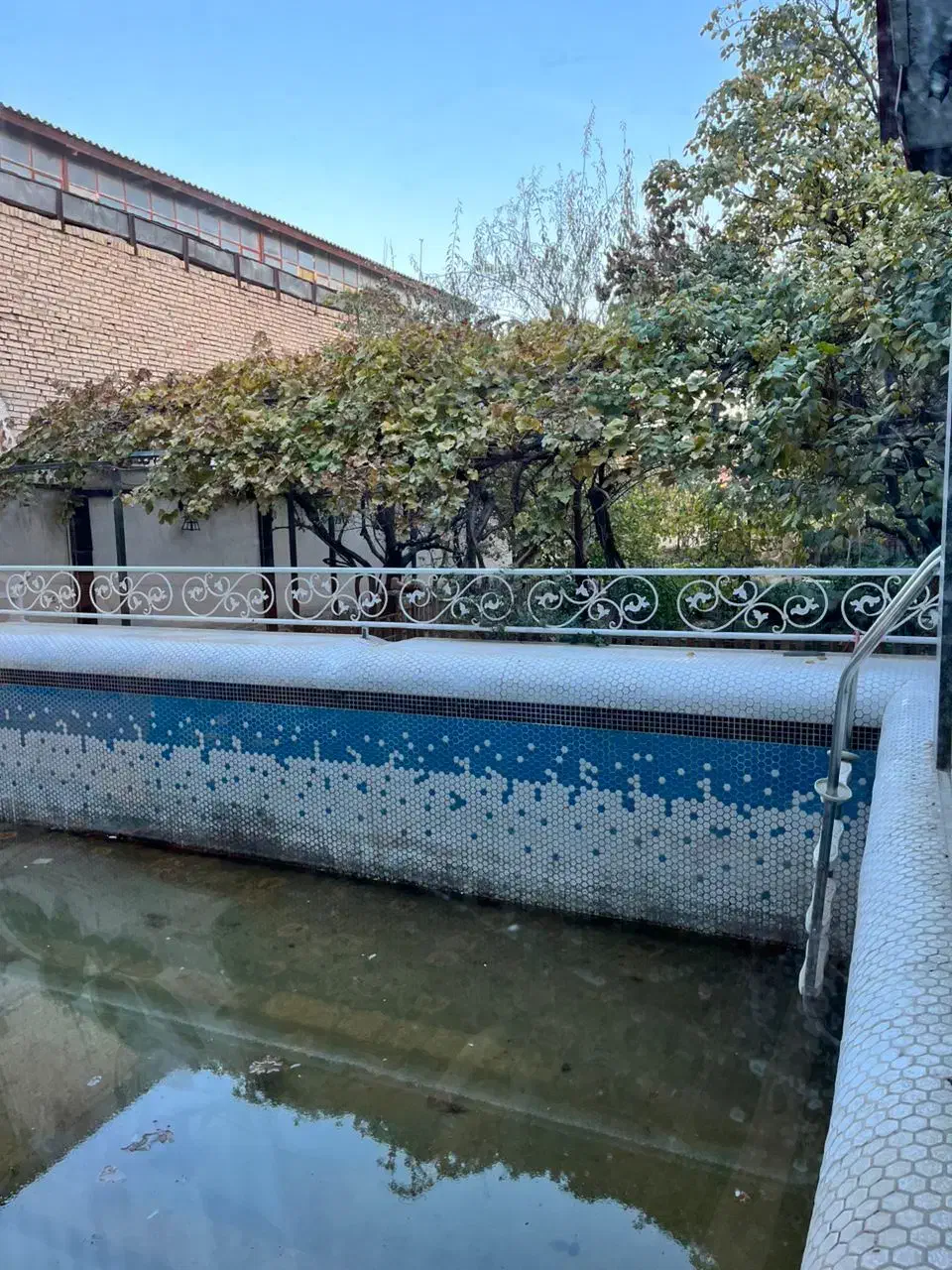 معاوضه ویلا بااپارتمان در کیش|فروش خانه و ویلا|شاندیز, |دیوار