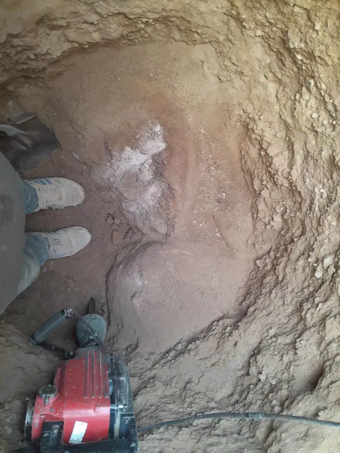 چاه کنی و خدمات ساختمان|خدمات پیشه و مهارت|مشگین شهر, |دیوار