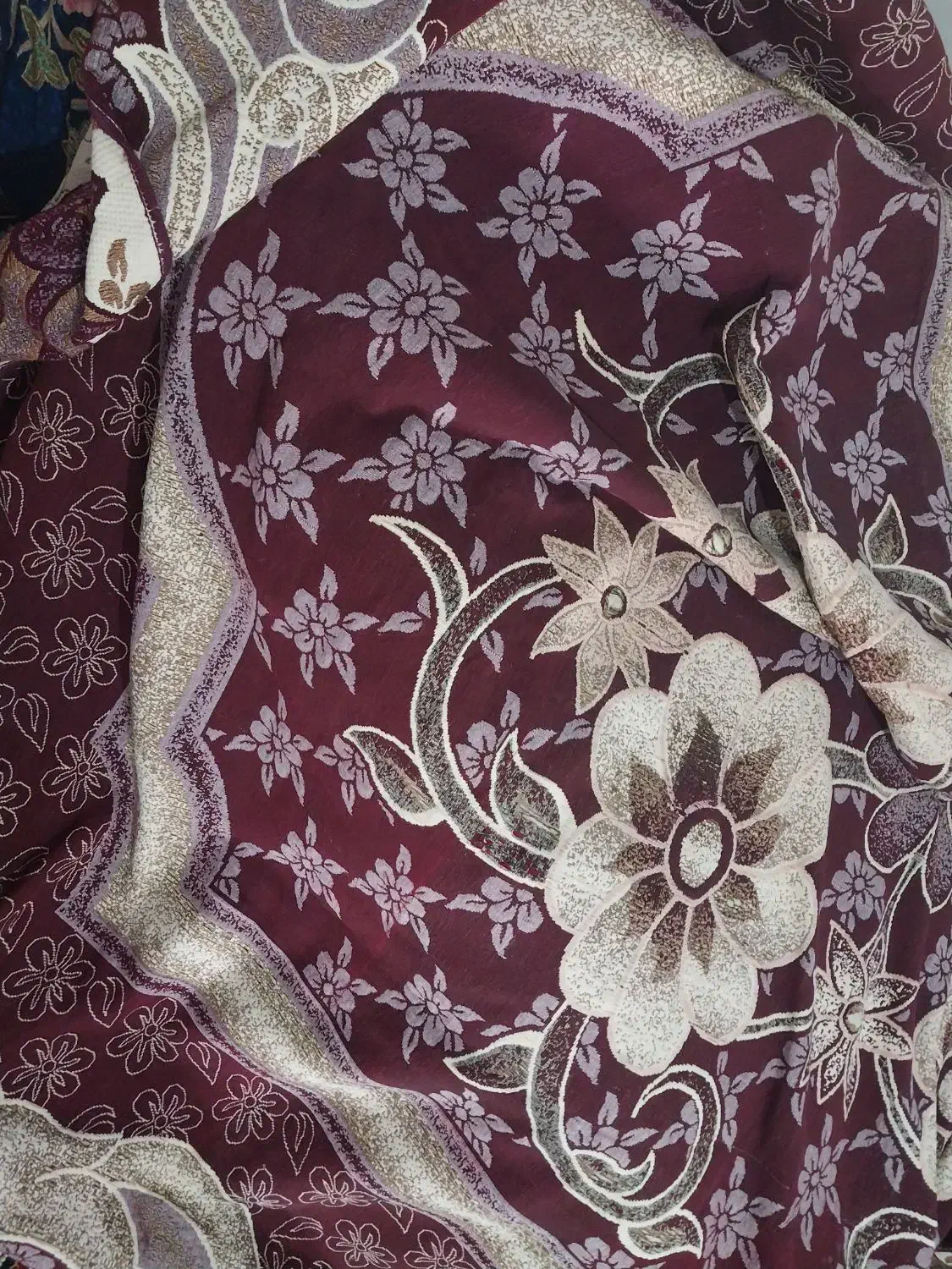 رو فرشی|روفرشی|خوی, |دیوار