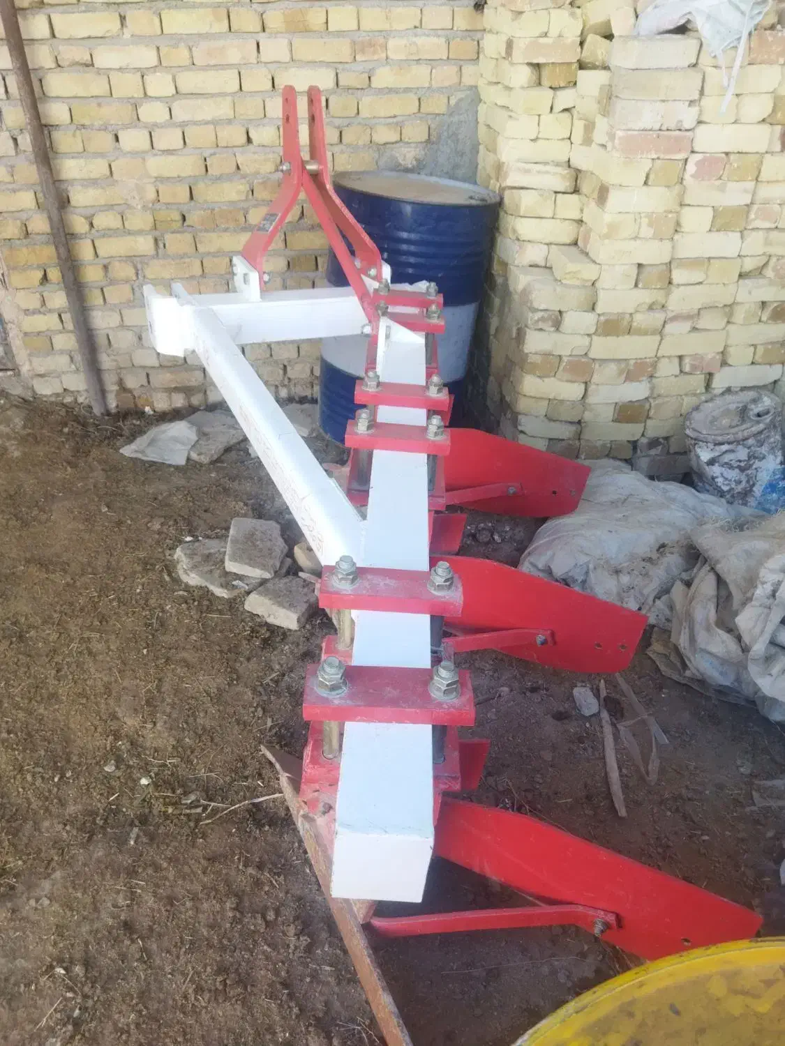 گاو آهن|ماشین‌آلات صنعتی|قوچان, |دیوار