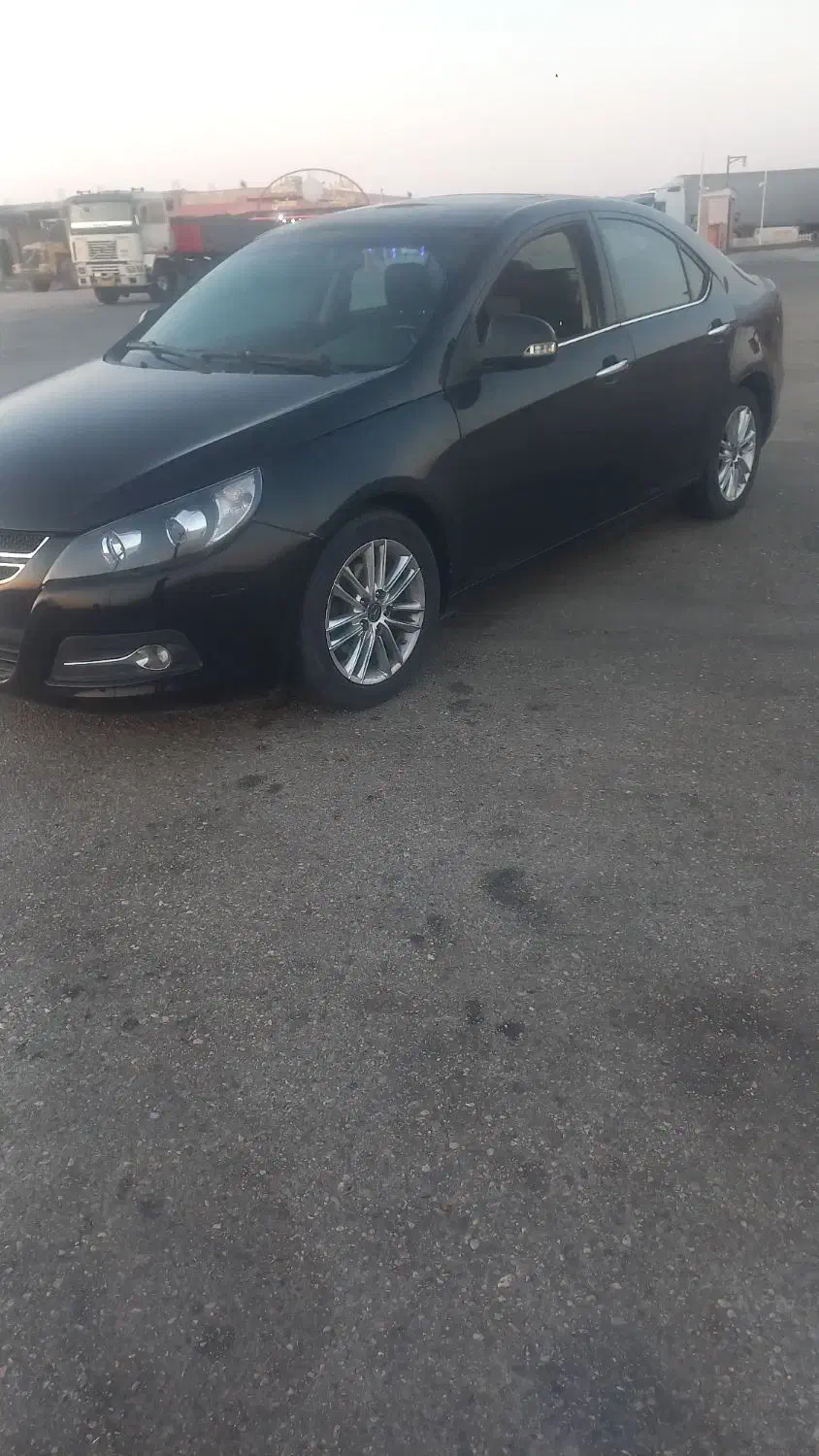 جکj5اتومات ۹۴|خودرو سواری و وانت|اصفهان, سپاهانشهر|دیوار