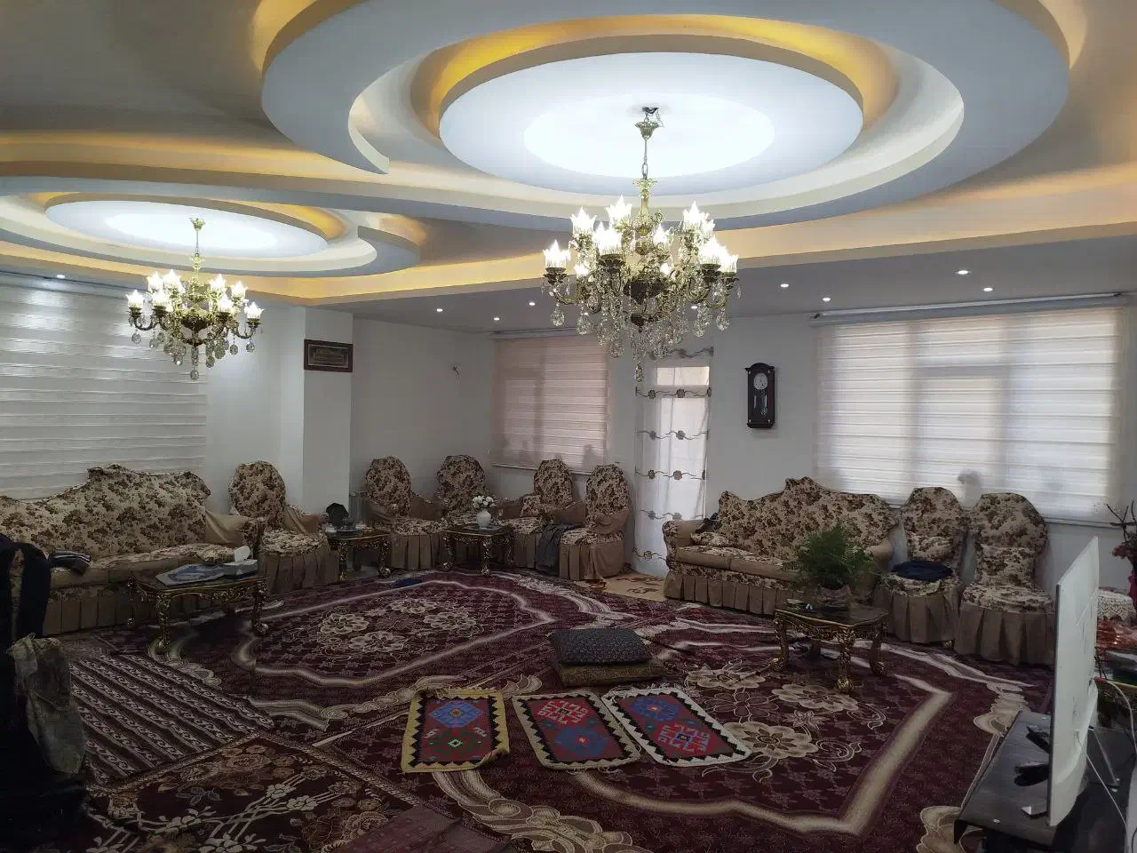 فروش واحد متراژ بالا ۳خواب گلشهر فاز۲ خ اصلی|فروش آپارتمان|زنجان, |دیوار