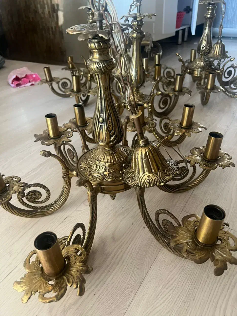 فروشنده وخریدار لوستر لویزان|لوستر و چراغ آویز|تهران, لویزان|دیوار