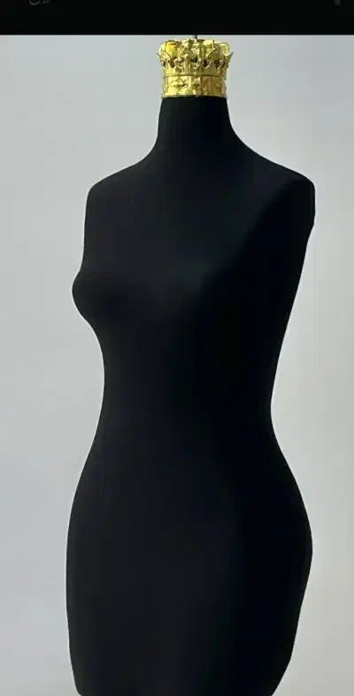 مانکن لباس زنانه|فروشگاه و مغازه|گله دار, |دیوار