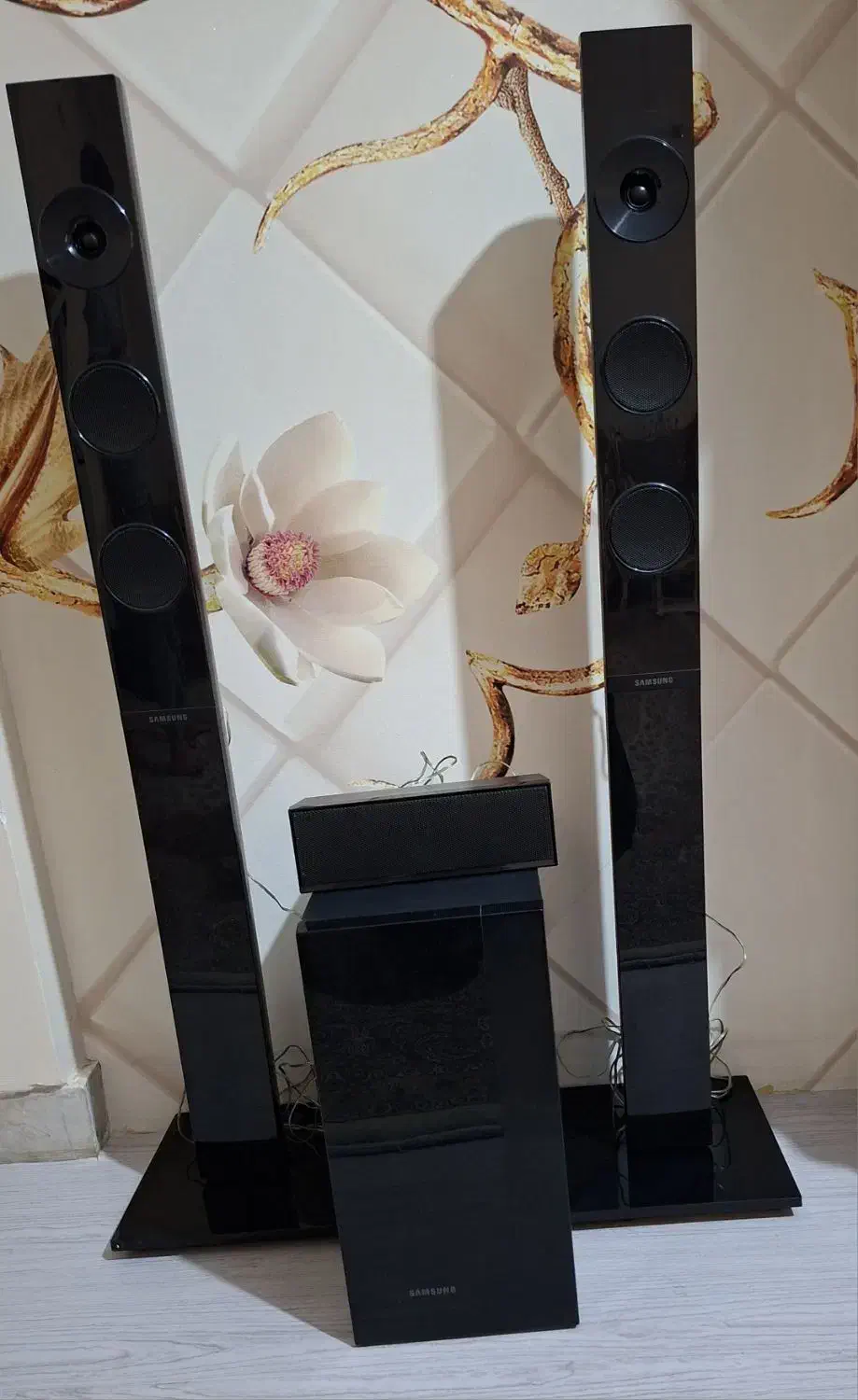 باند سامسونگ|سیستم صوتی خانگی|ری, شهرک نظامی|دیوار