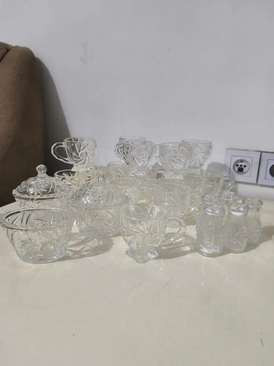 ظروف پذیرایی و سرو|ظروف سرو و پذیرایی|رشت, گلسار|دیوار