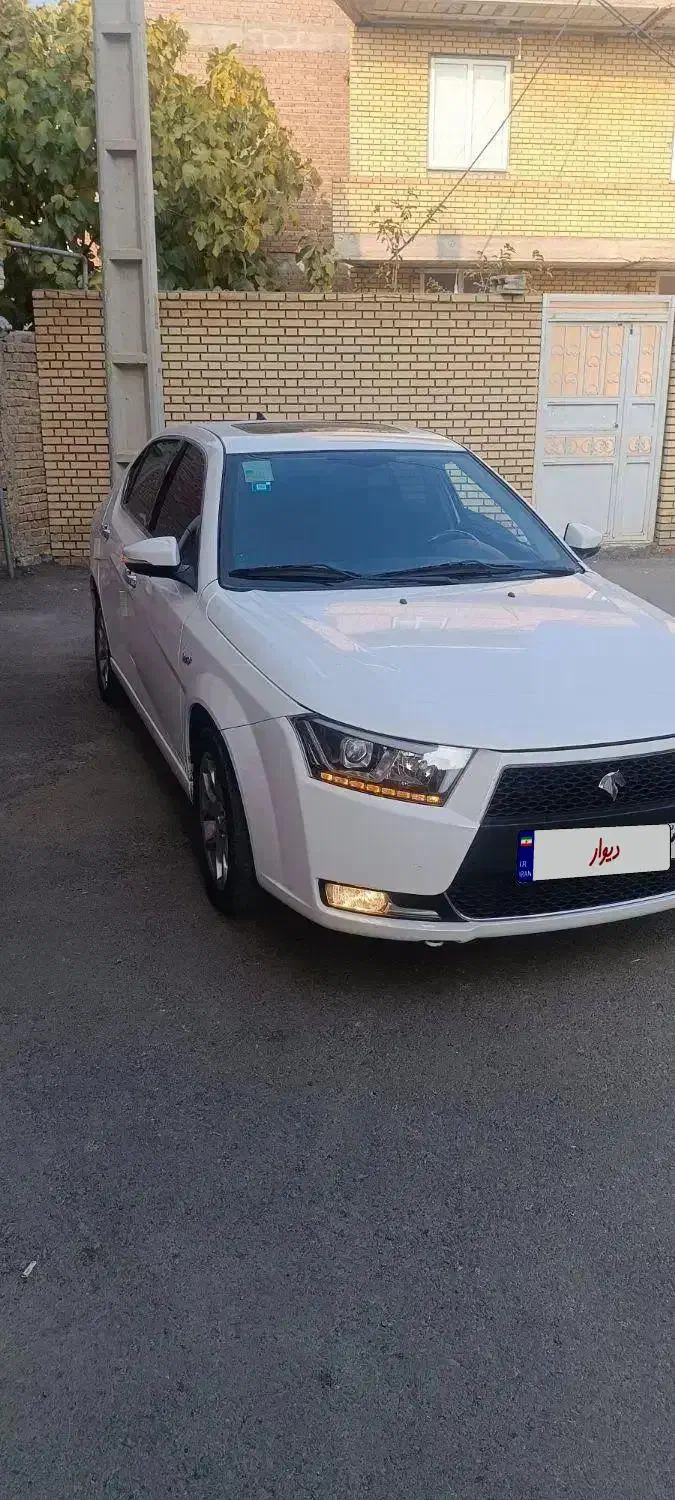 دنا 1401 اتومات سفید بدون رنگ|خودرو سواری و وانت|ارومیه, |دیوار