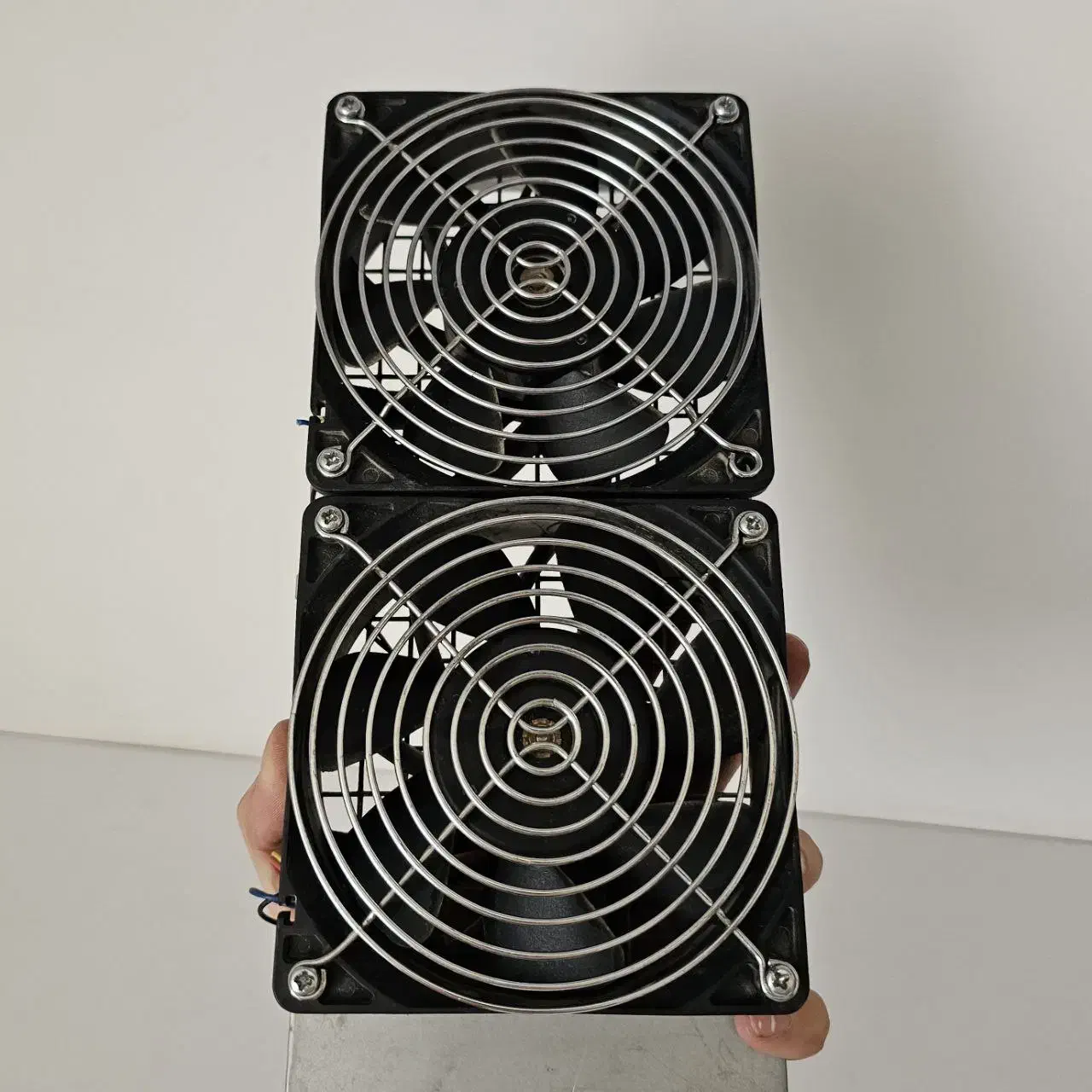 جت فن دوبل ۱۲ولت ۶۰۰۰هزار دور در دقیقه|قطعات و لوازم جانبی رایانه|مشهد, سرافرازان|دیوار