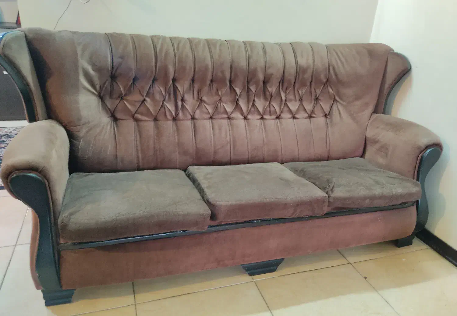 مبلمان ۷ نفره|مبلمان خانگی و میز عسلی|فولادشهر, C1|دیوار