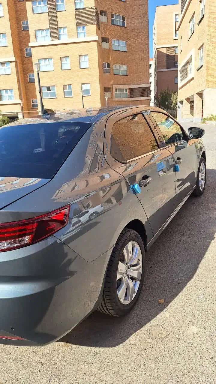 تارا v4اتوماتیک صفر۱۴۰۴ همراه باsbrو کارت طلایی|خودرو سواری و وانت|قم, پردیسان|دیوار