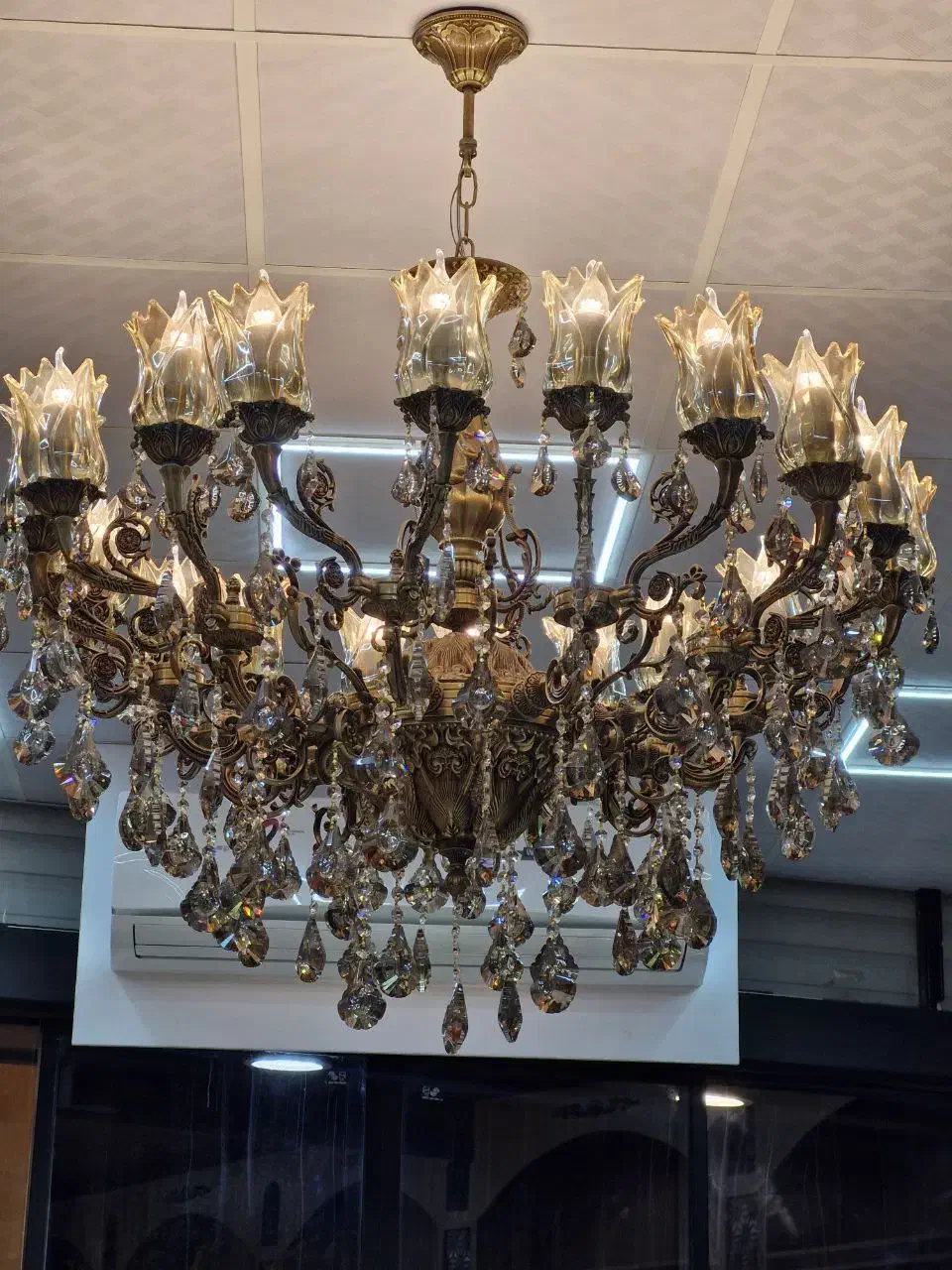 فروش لوستر|لوستر و چراغ آویز|گلپایگان, |دیوار